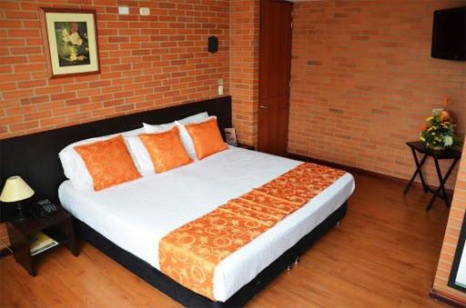 Hotel Bogota Astral Exterior foto